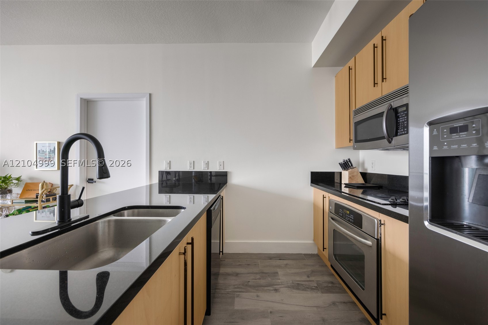 1111 SW 1st Ave #3723-N, Miami FL 33130