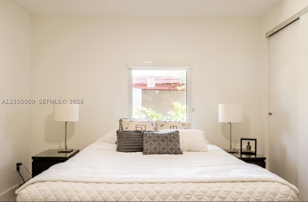 254 NW 51st St, Miami FL 33127