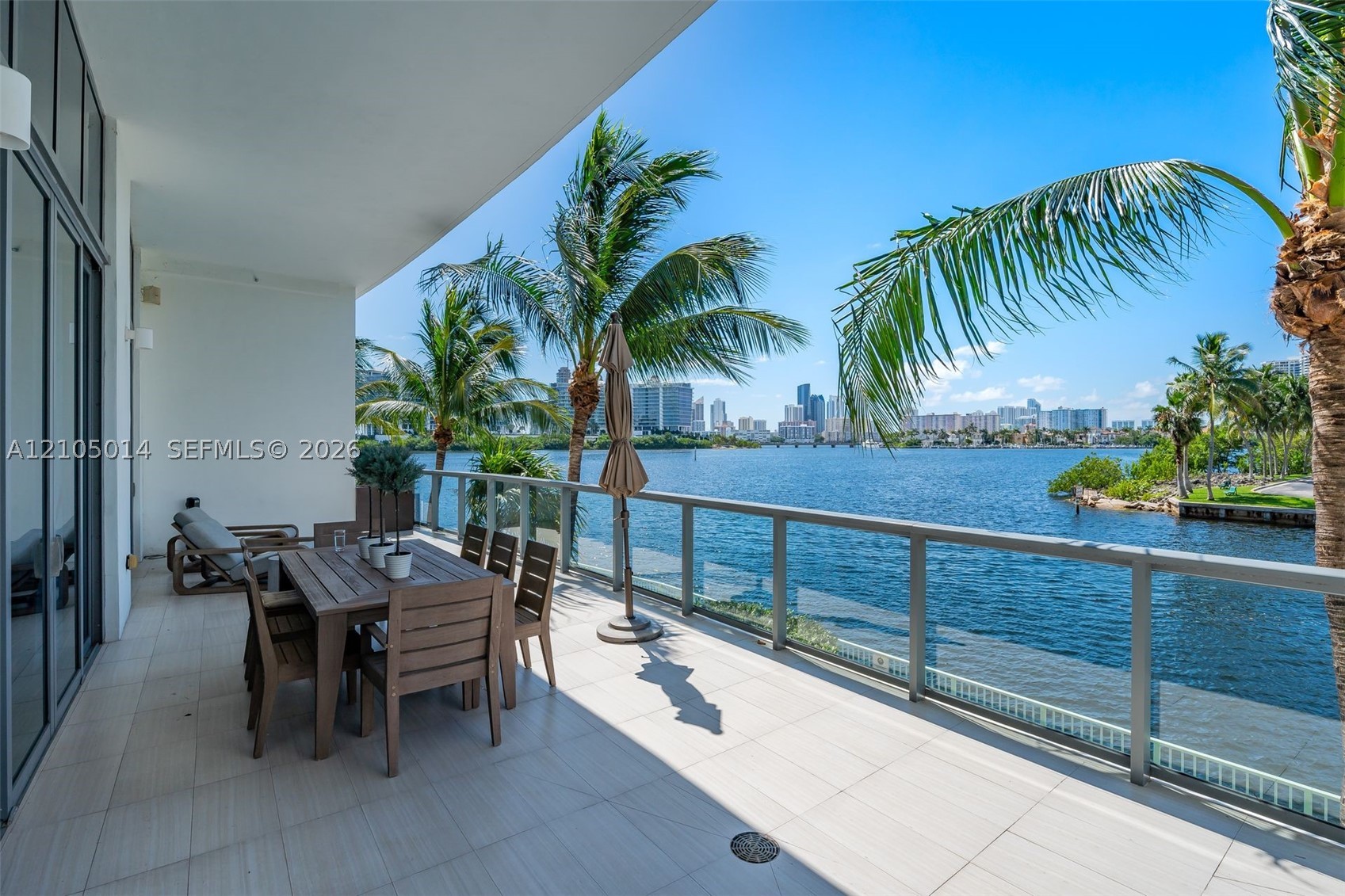 3250 NE 188th St #108, Aventura FL 33180