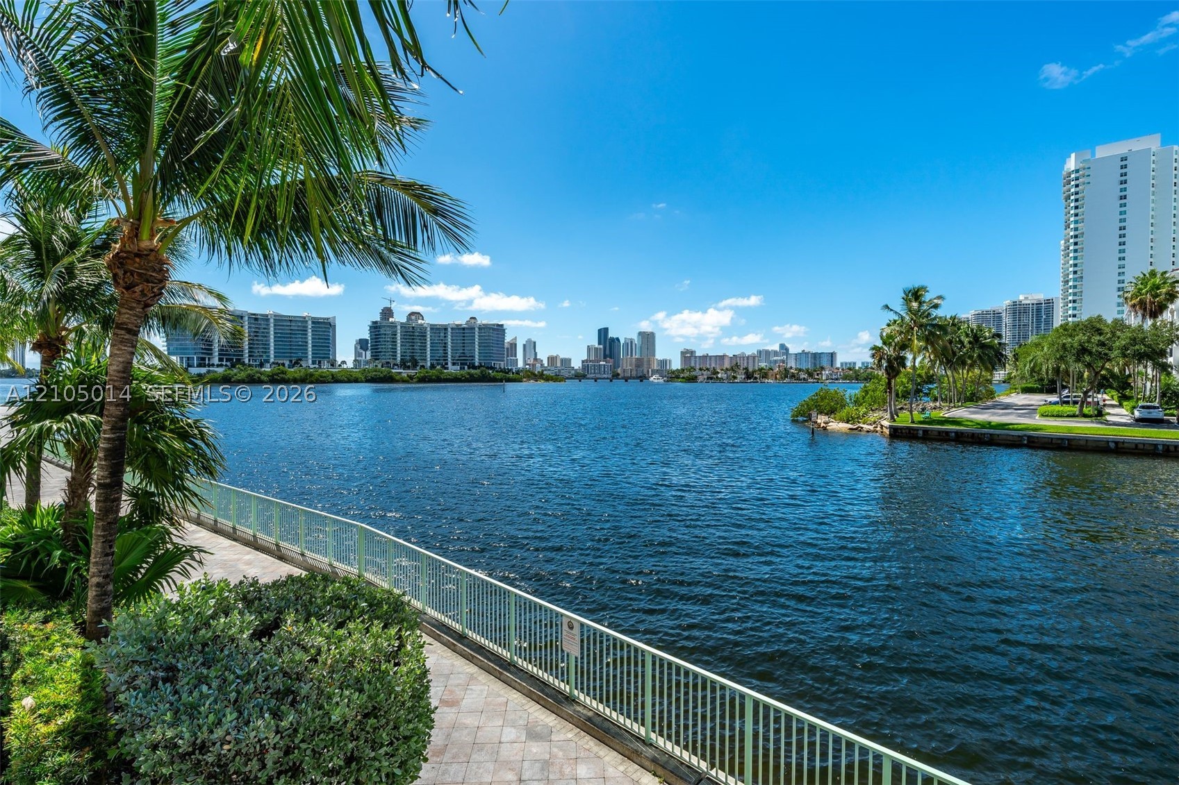 3250 NE 188th St #108, Aventura FL 33180
