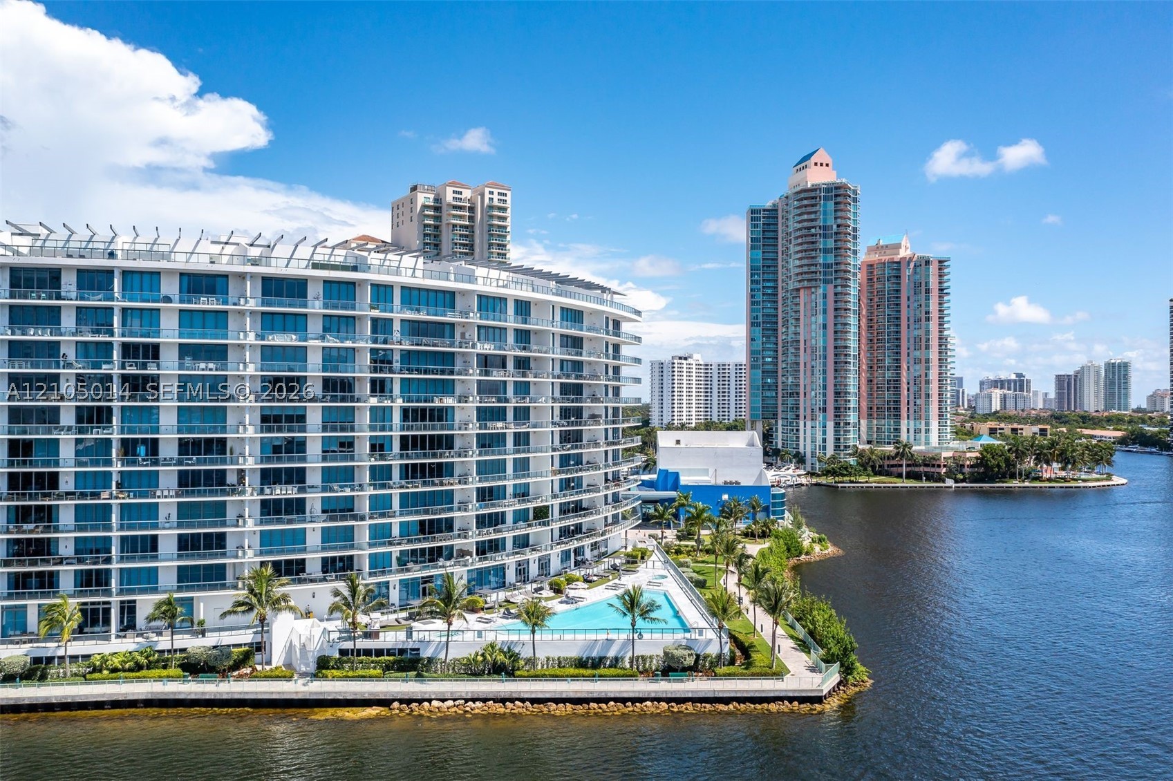 3250 NE 188th St #108, Aventura FL 33180