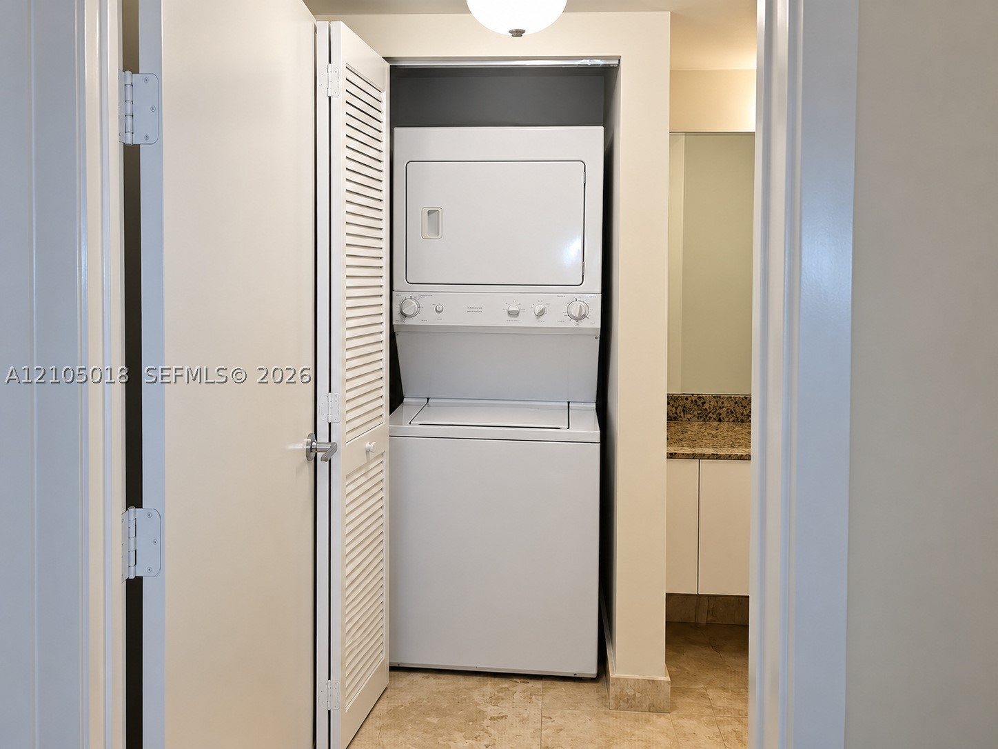 41 SE 5th St #1510, Miami FL 33131