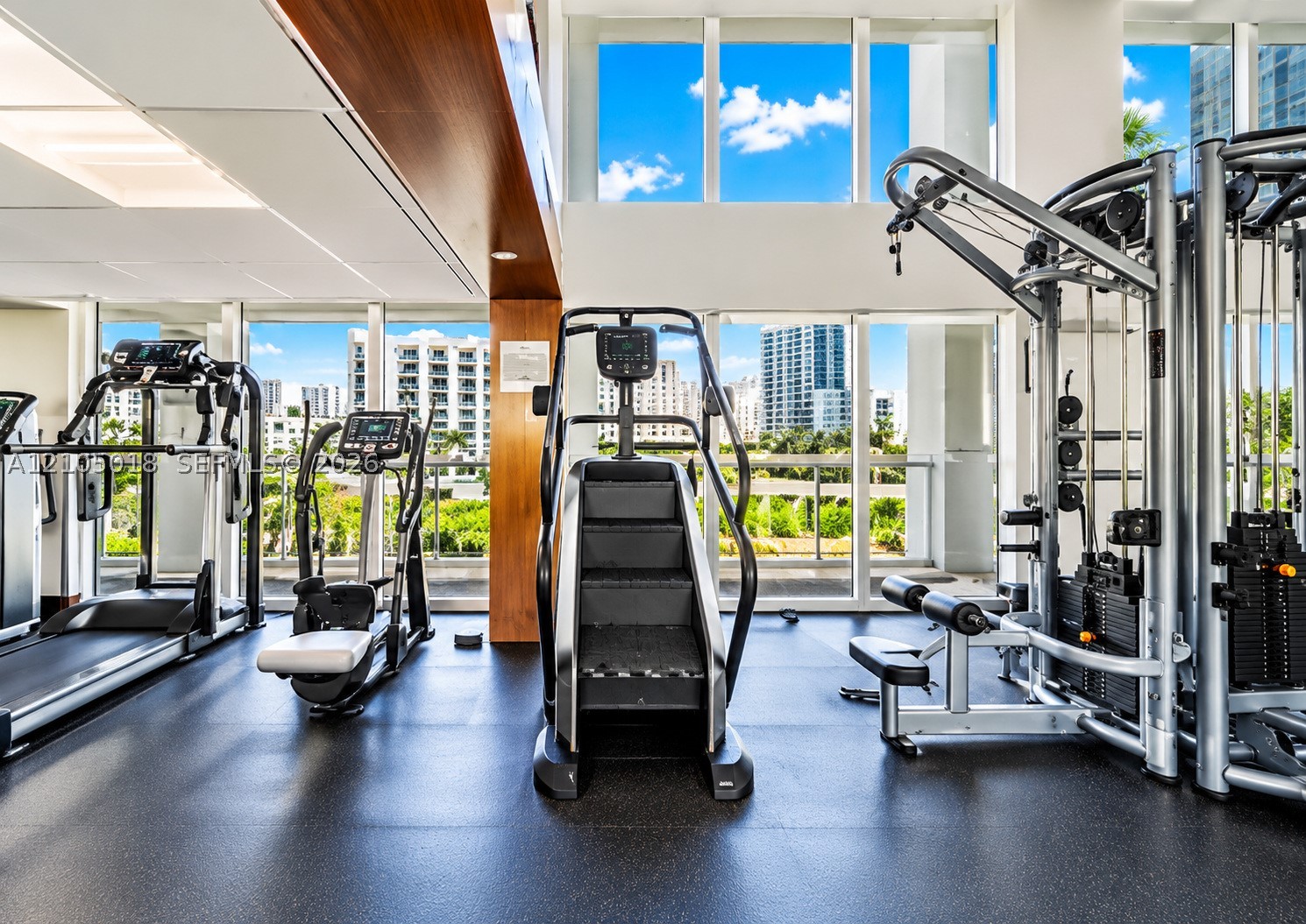 41 SE 5th St #1510, Miami FL 33131