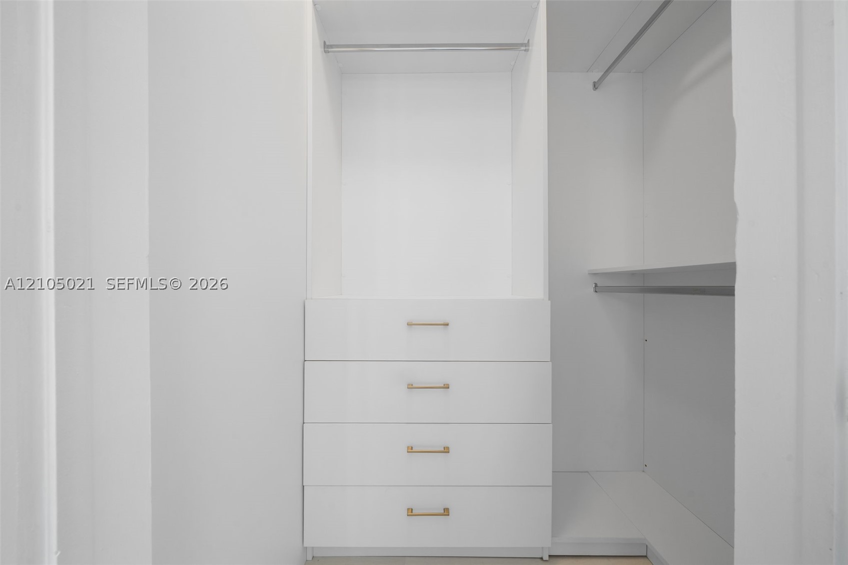 1457 Certosa Ave, Coral Gables FL 33146