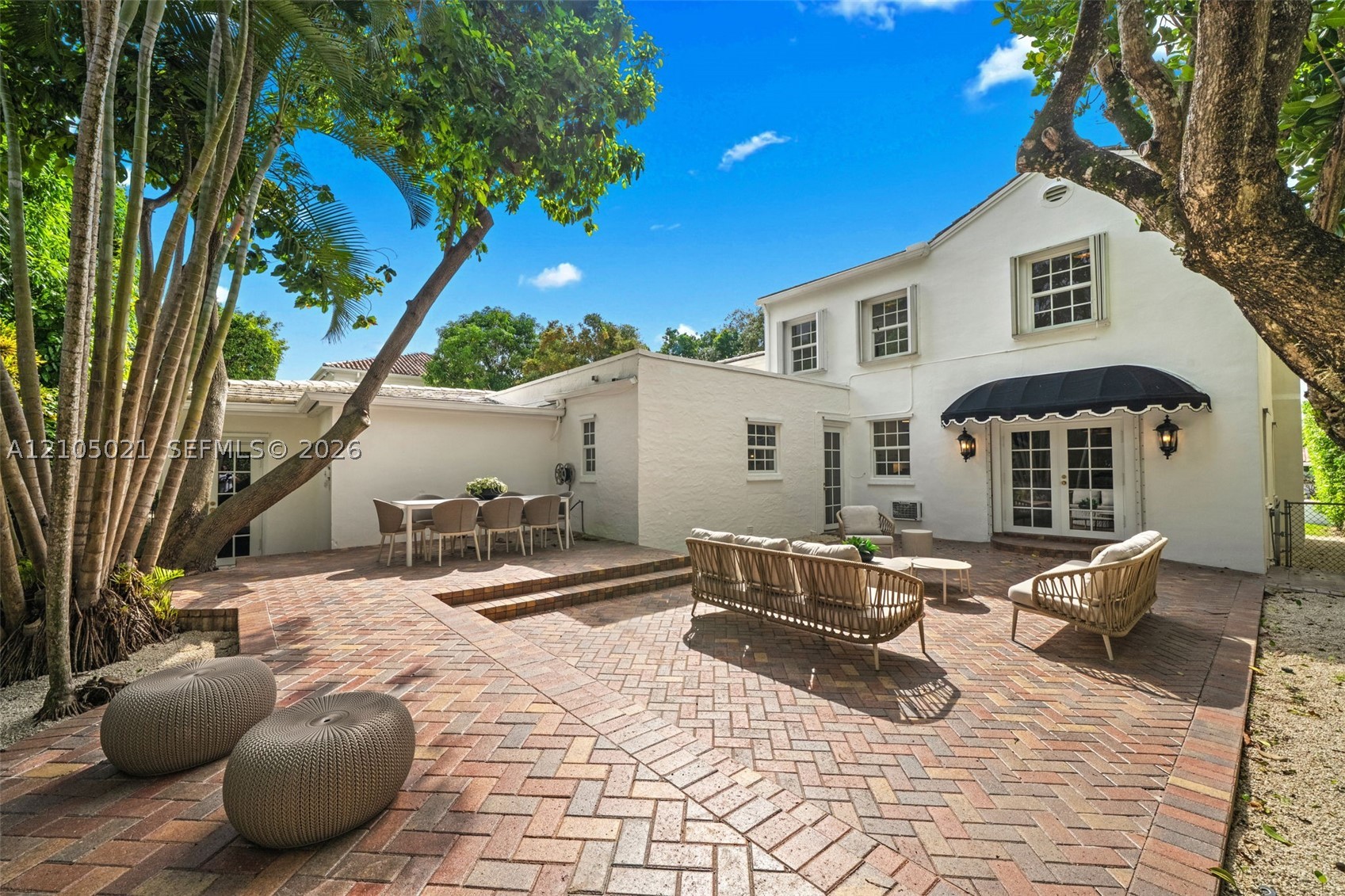 1457 Certosa Ave, Coral Gables FL 33146