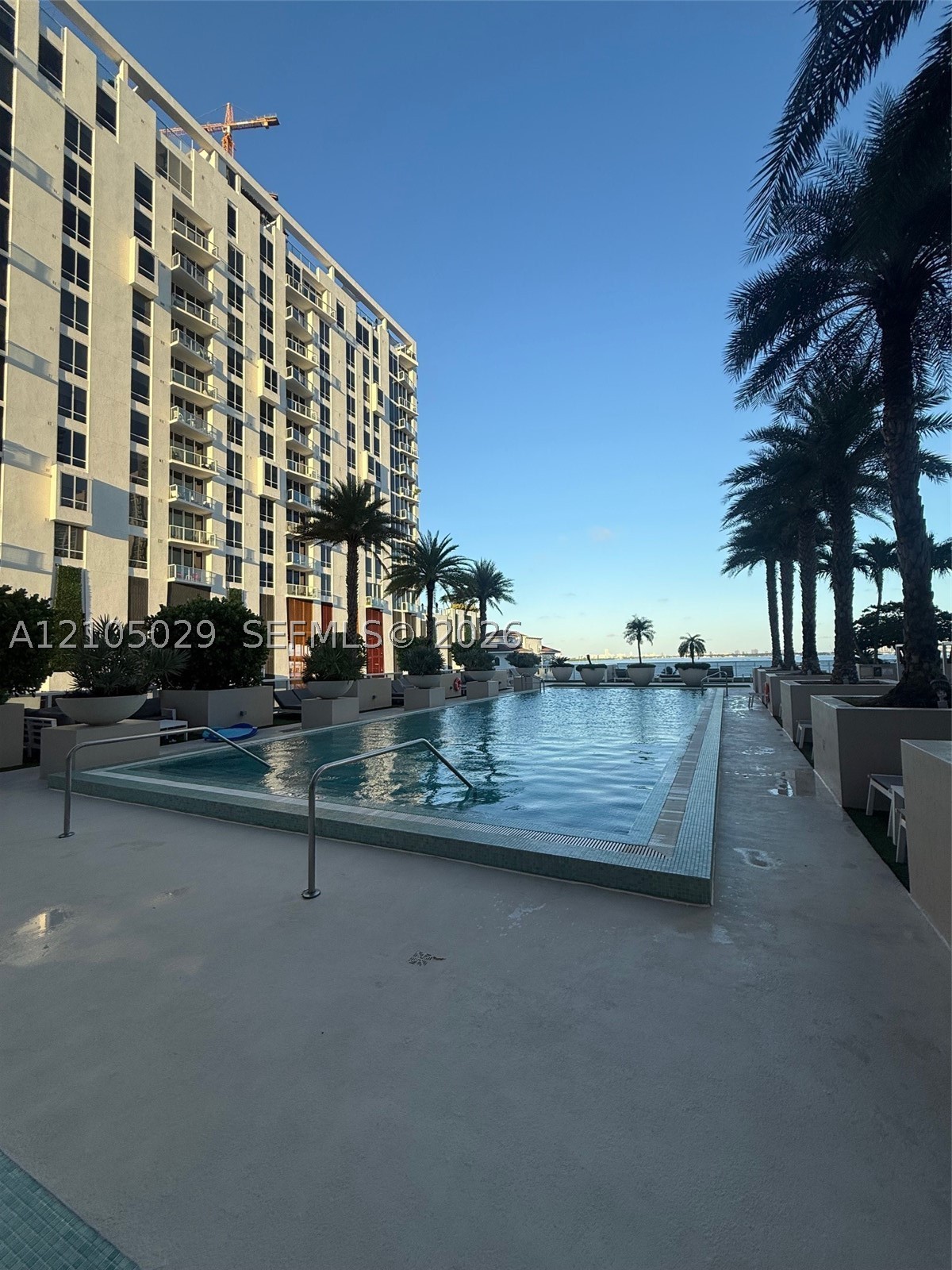 600 NE 27th St #1203, Miami FL 33137