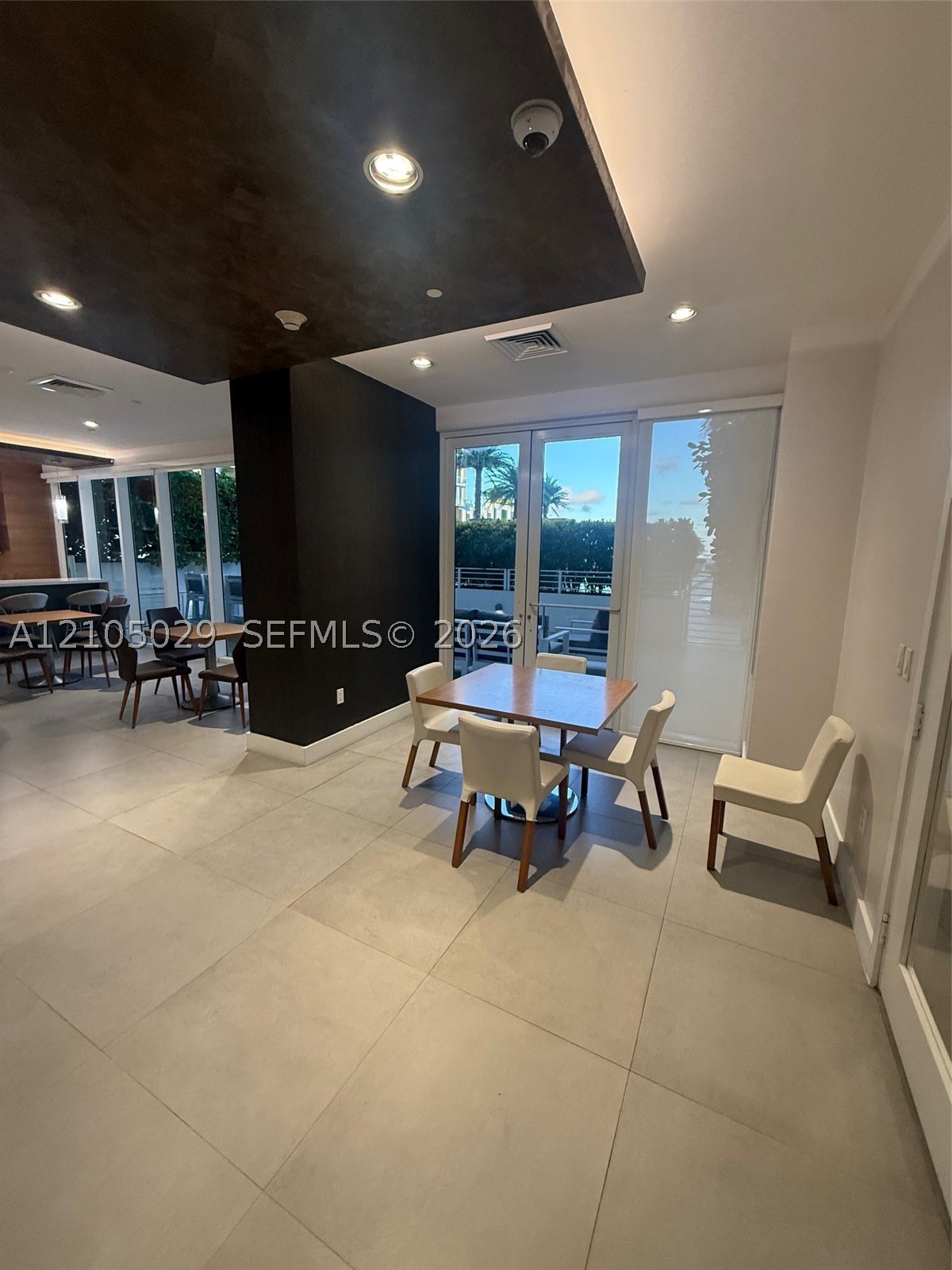 600 NE 27th St #1203, Miami FL 33137