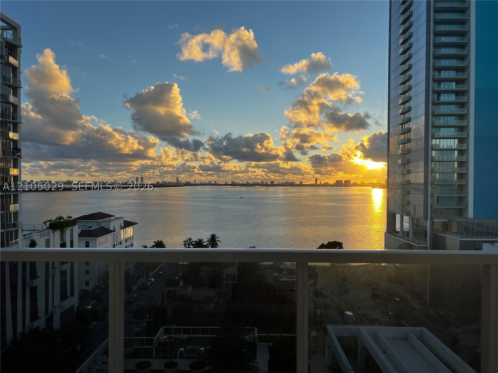 600 NE 27th St #1203, Miami FL 33137