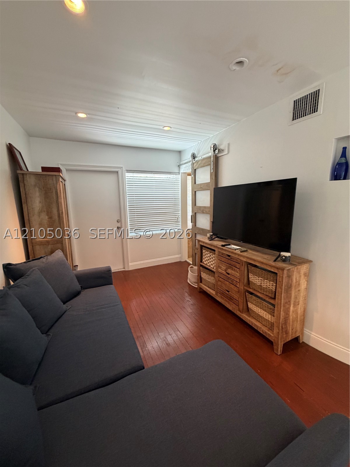 6865 E Bay Dr #3, Miami Beach FL 33141