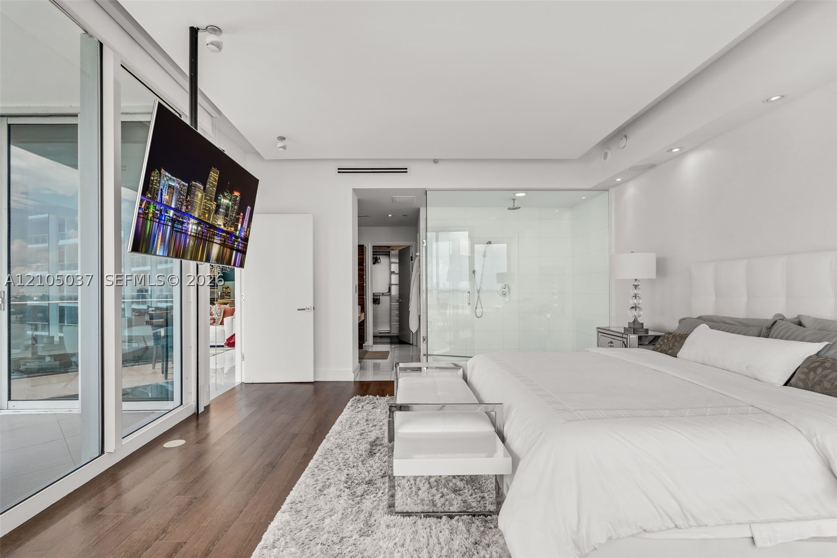 2020 N Bayshore Dr #1902, Miami FL 33137
