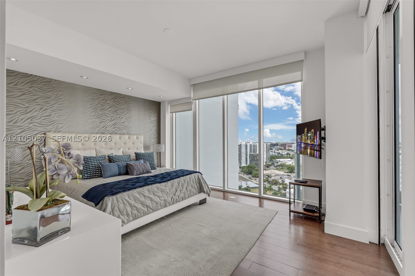 2020 N Bayshore Dr #1902, Miami FL 33137