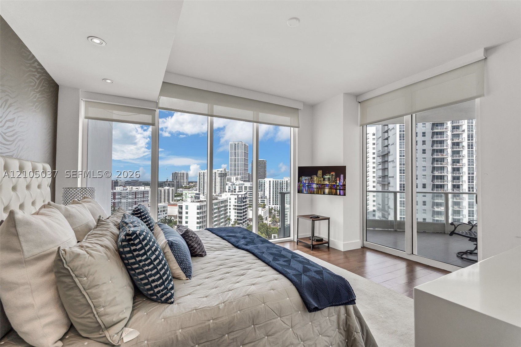 2020 N Bayshore Dr #1902, Miami FL 33137