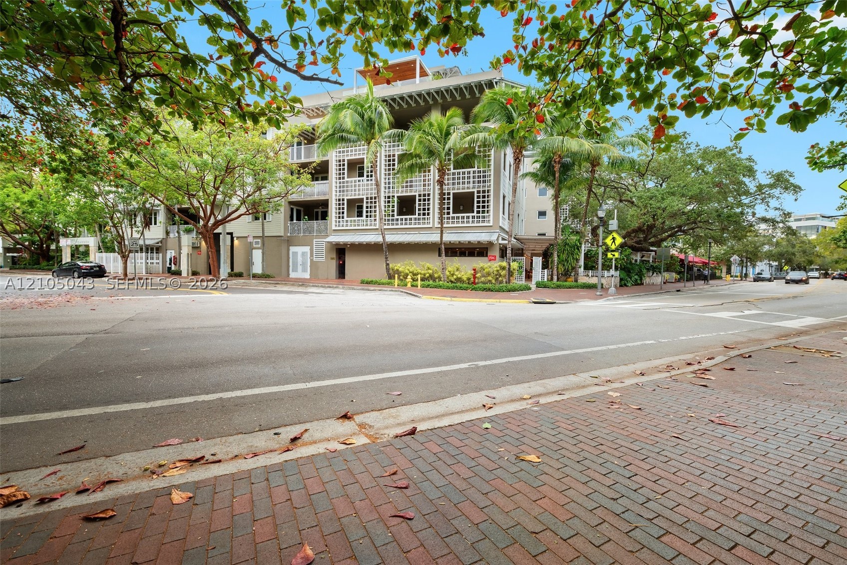 3540 Main Hwy #207, Miami FL 33133