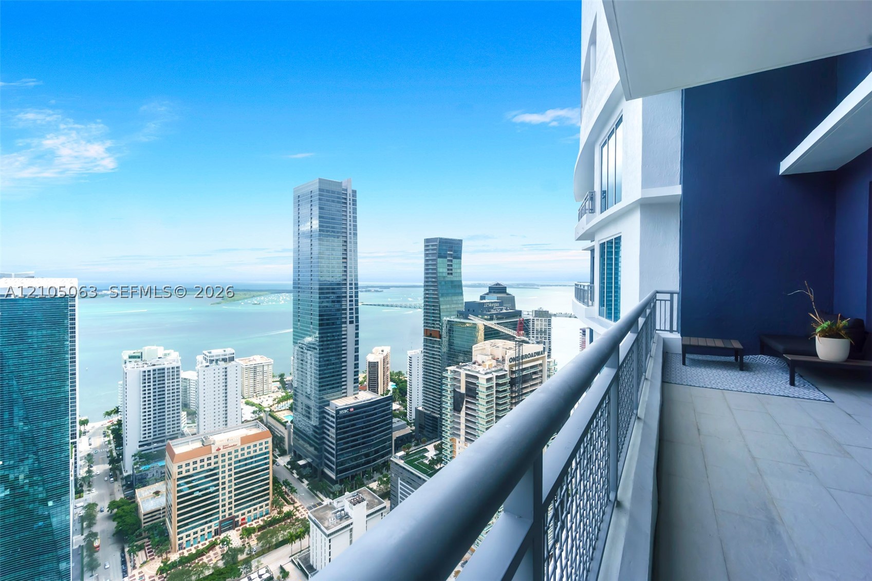 60 SW 13th St #4802, Miami FL 33130
