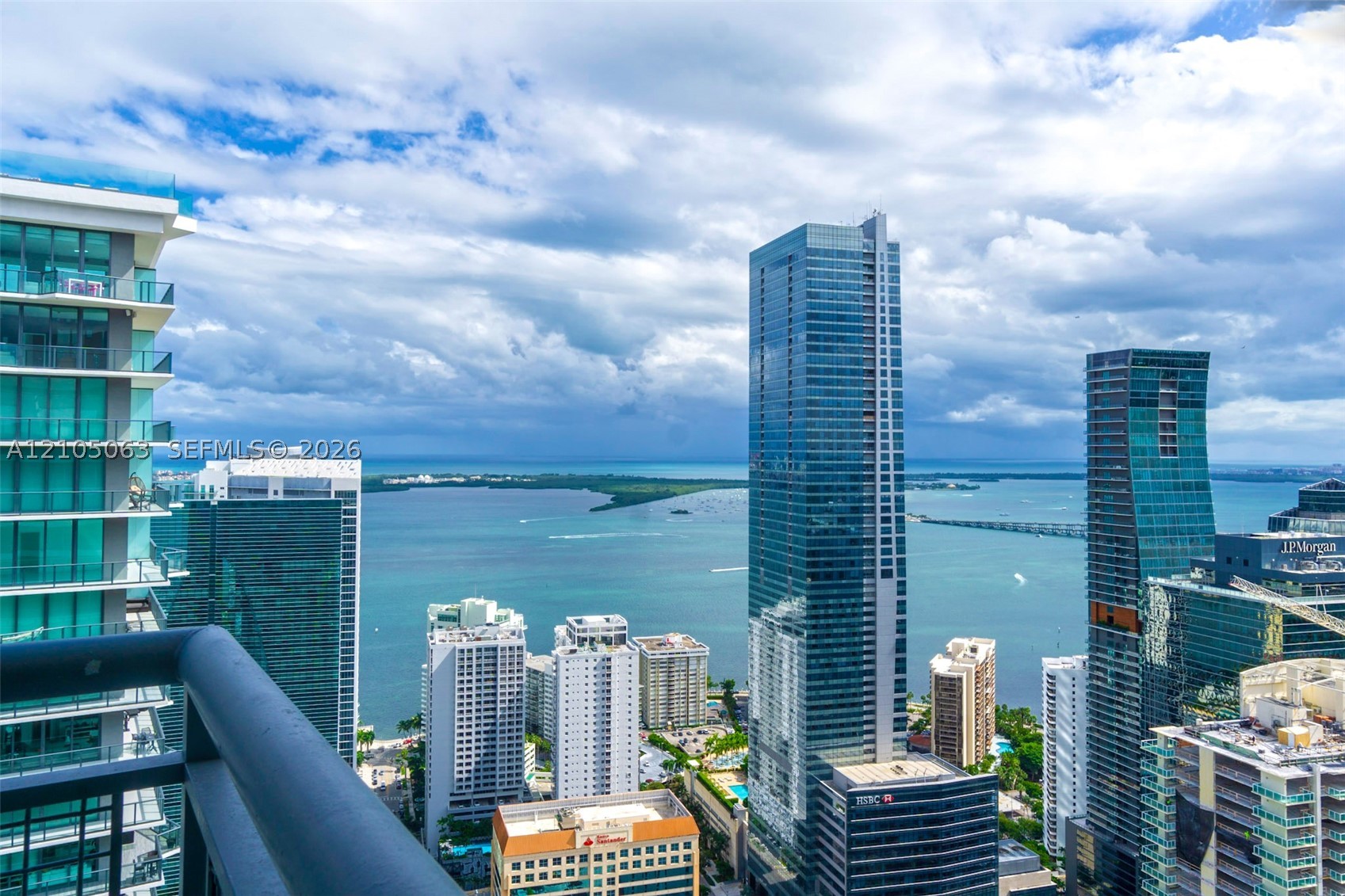60 SW 13th St #4802, Miami FL 33130
