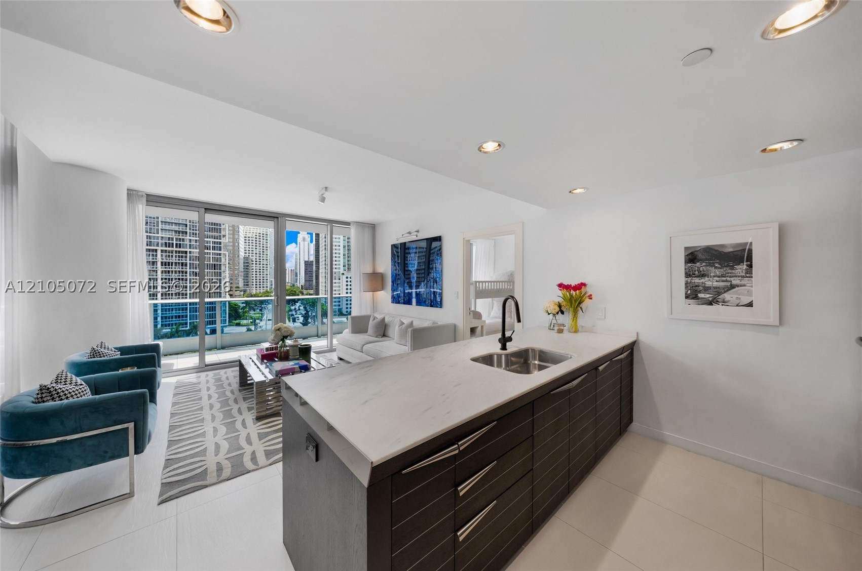 200 Biscayne Boulevard Way #904, Miami FL 33131