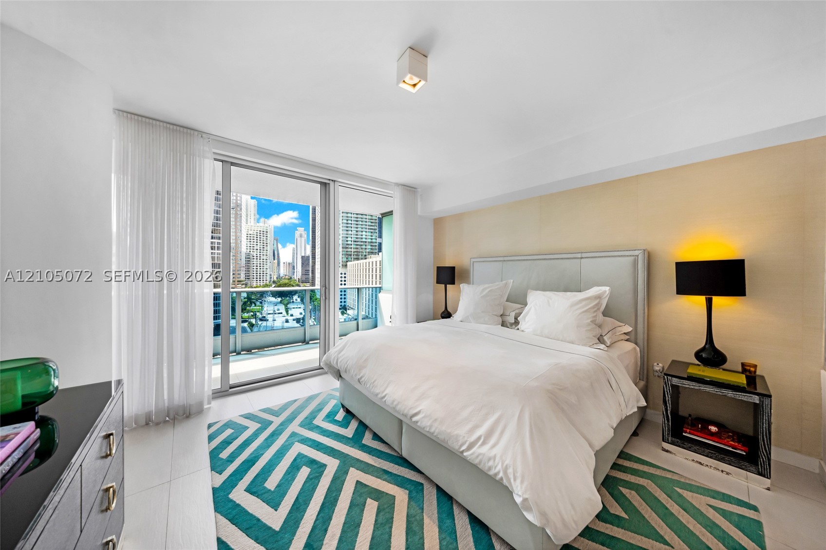 200 Biscayne Boulevard Way #904, Miami FL 33131