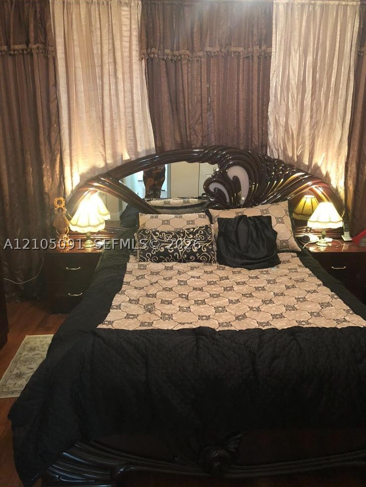 4211 W 10th Ln, Hialeah FL 33012