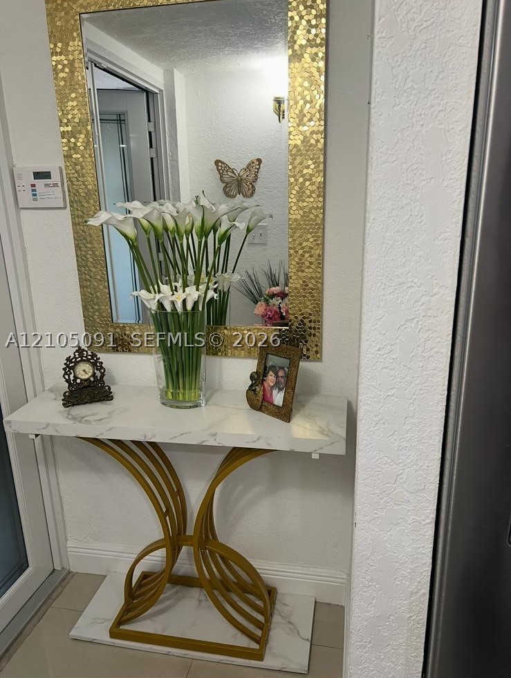 4211 W 10th Ln, Hialeah FL 33012