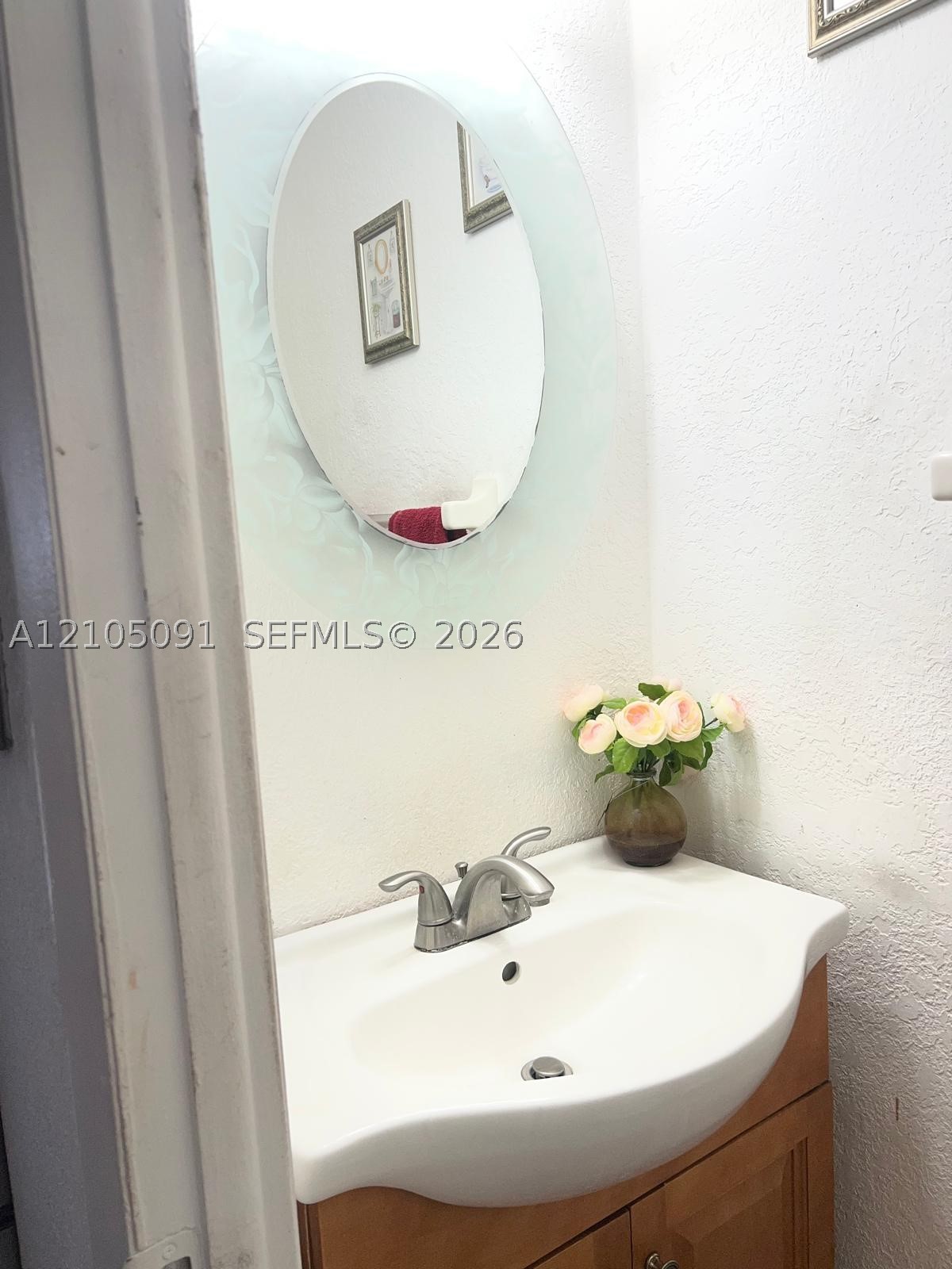 4211 W 10th Ln, Hialeah FL 33012