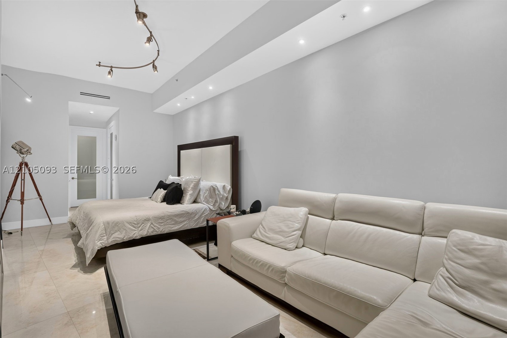 18101 Collins Ave #TS-5506, Sunny Isles Beach FL 33160