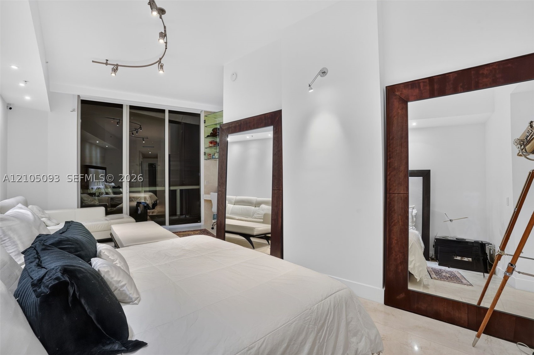18101 Collins Ave #TS-5506, Sunny Isles Beach FL 33160