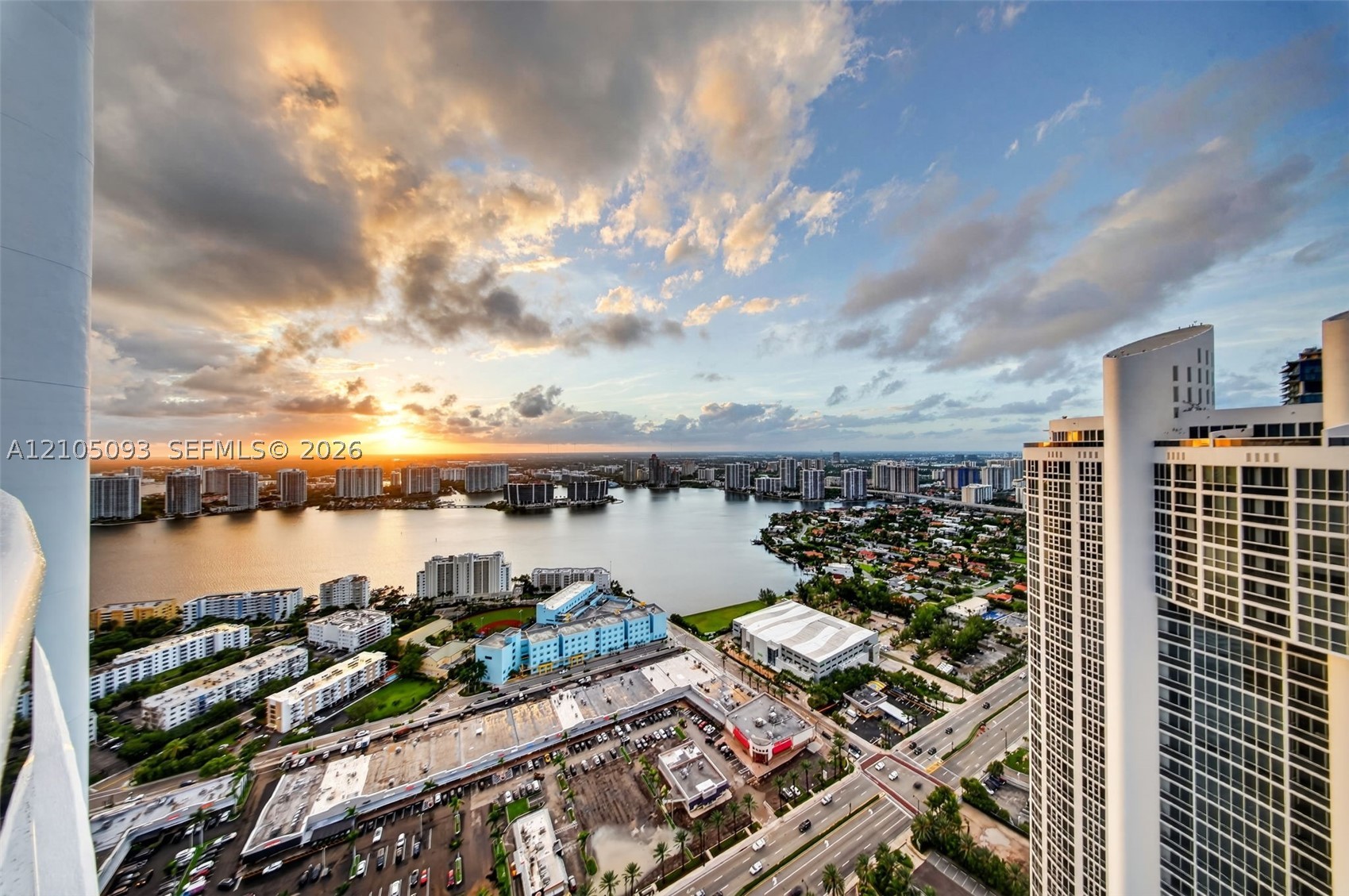 18101 Collins Ave #TS-5506, Sunny Isles Beach FL 33160