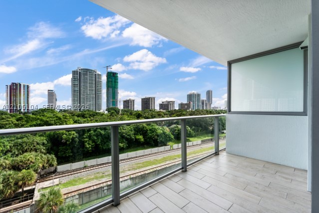 1600 SW 1st Ave #707, Miami FL 33129