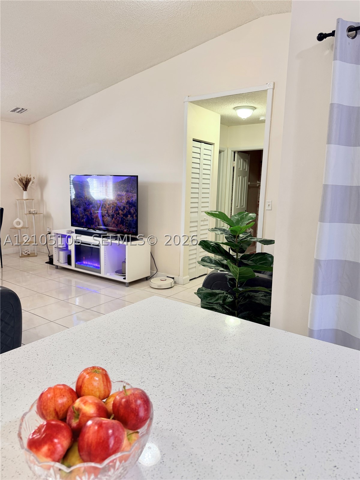 3375 W 76th St #230, Hialeah FL 33018