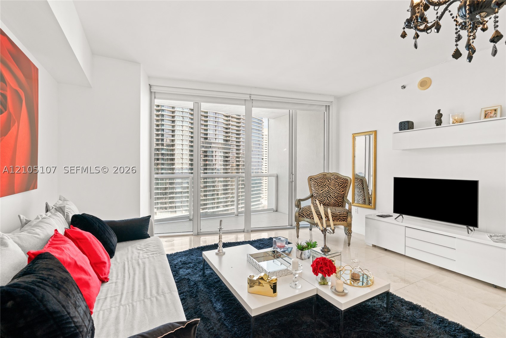 475 Brickell Ave #2610, Miami FL 33131