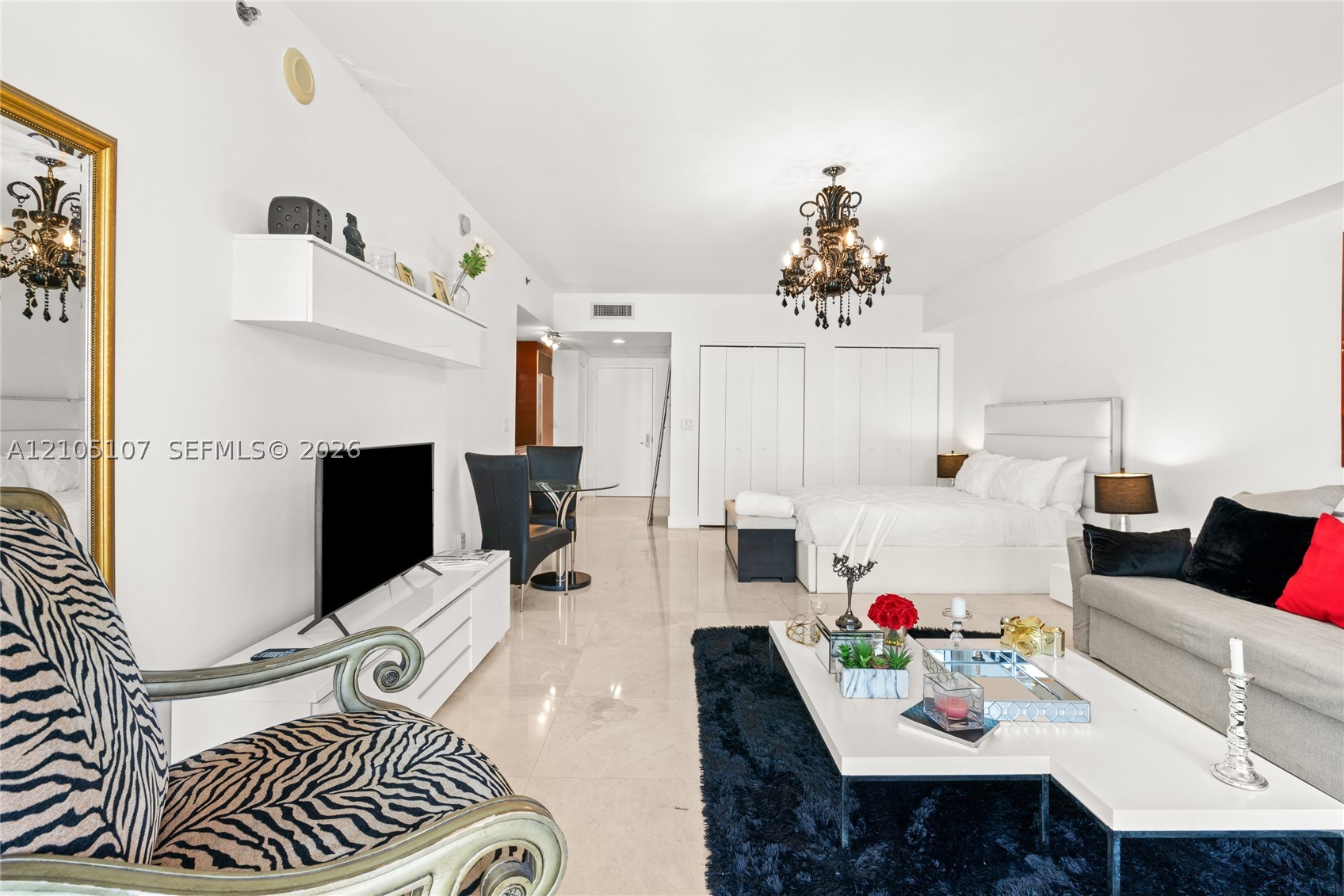 475 Brickell Ave #2610, Miami FL 33131