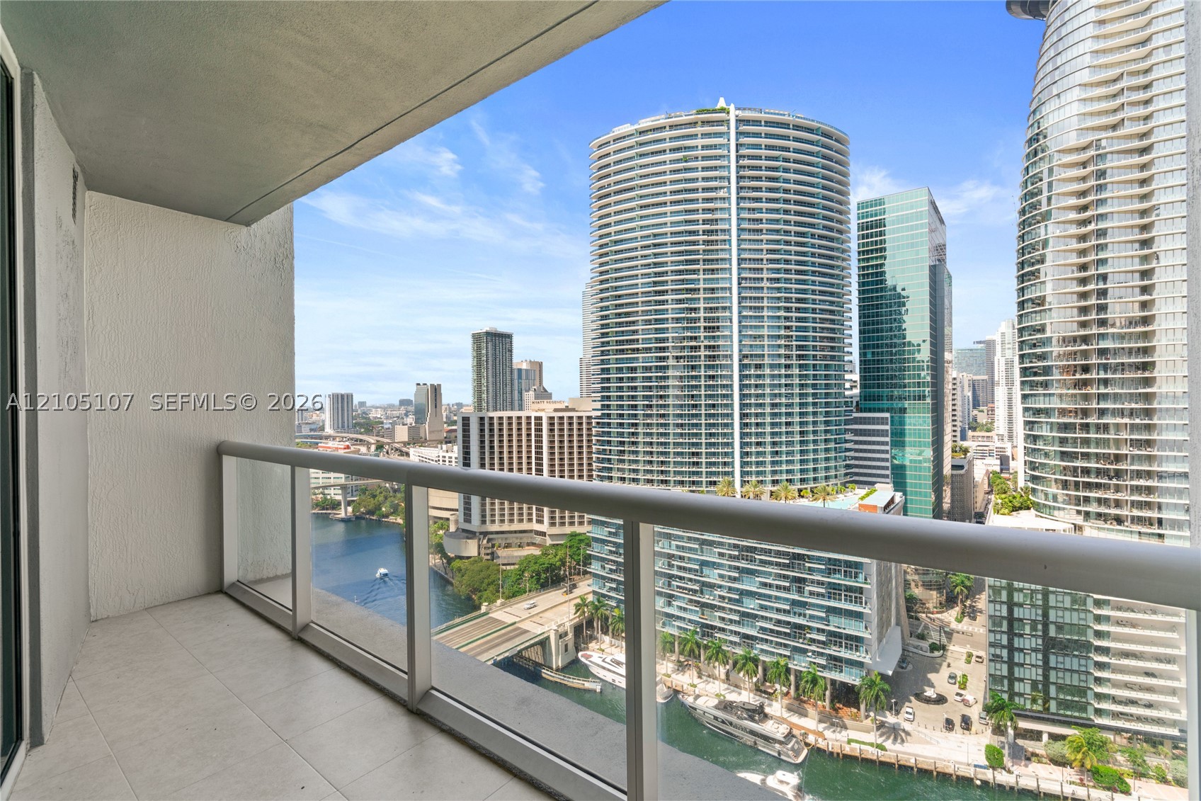 475 Brickell Ave #2610, Miami FL 33131