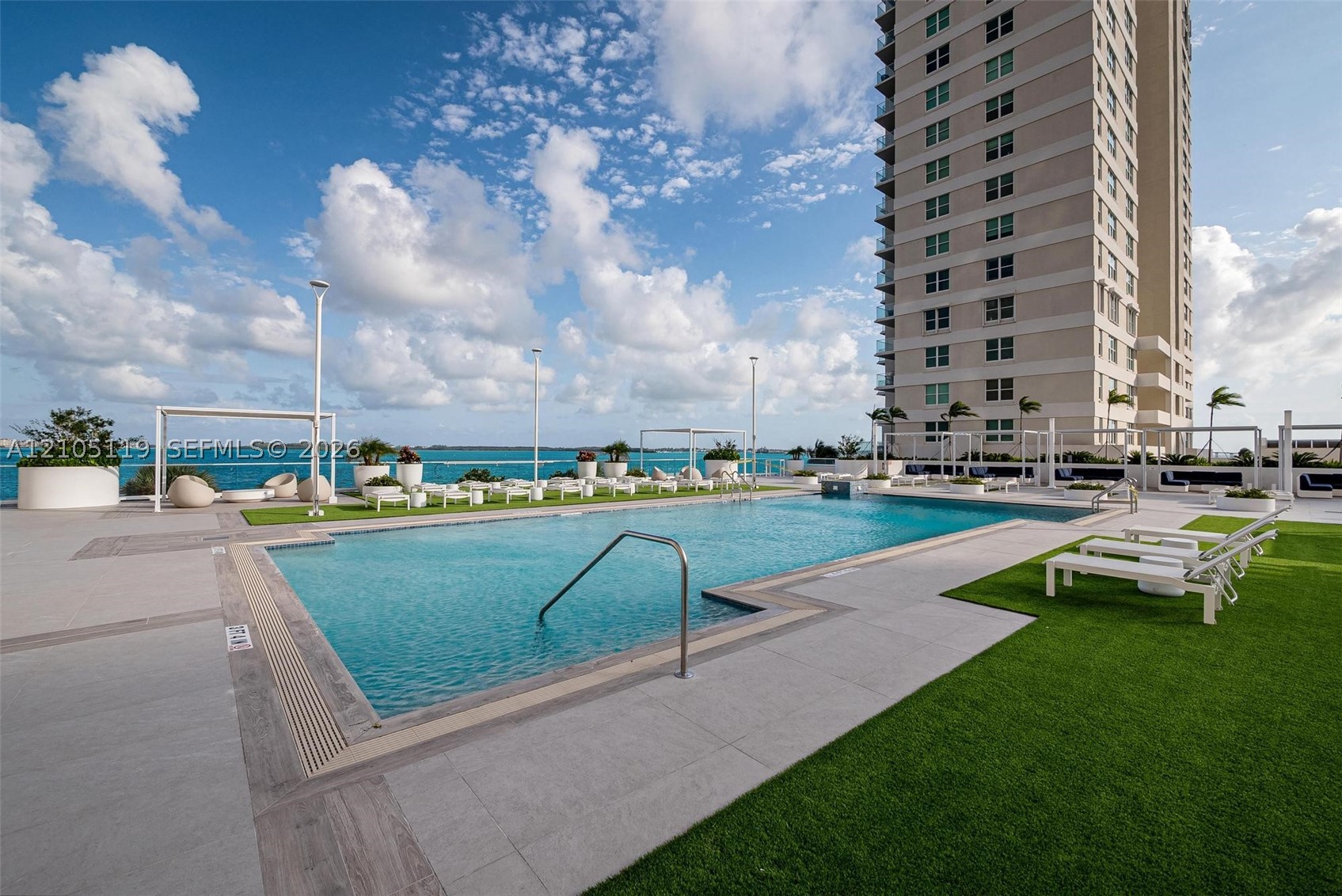 770 Claughton Island Dr #1802, Miami FL 33131