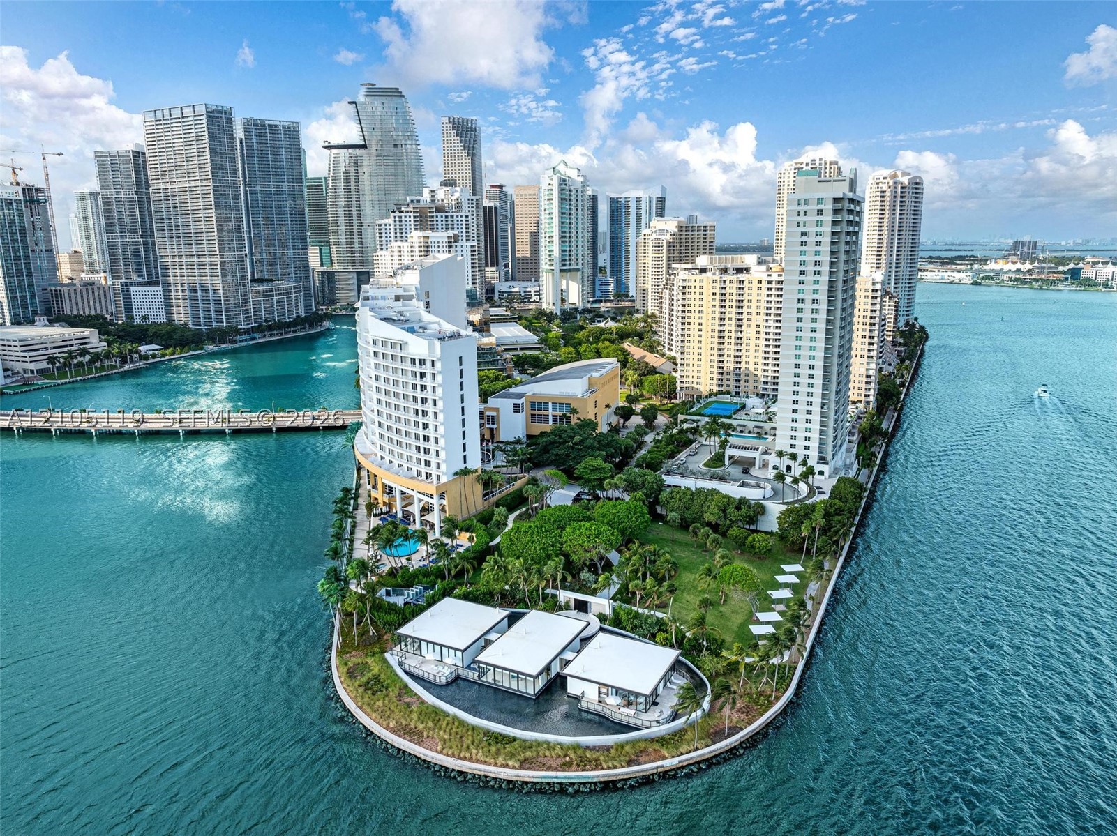 770 Claughton Island Dr #1802, Miami FL 33131