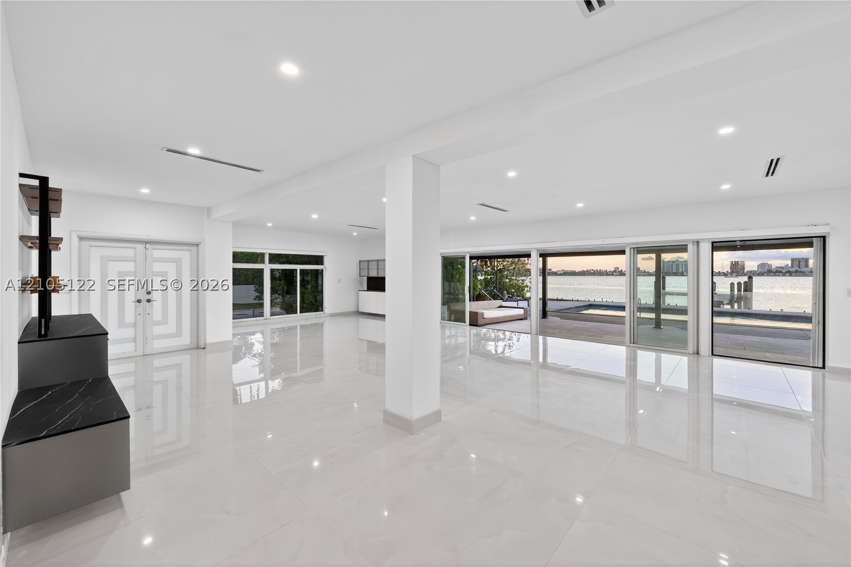 1101 S Shore Dr #1, Miami Beach FL 33141