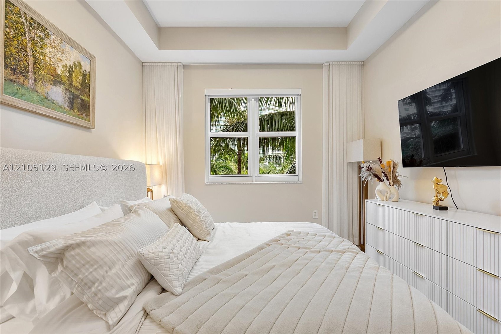 20000 E Country Club Dr #401, Aventura FL 33180