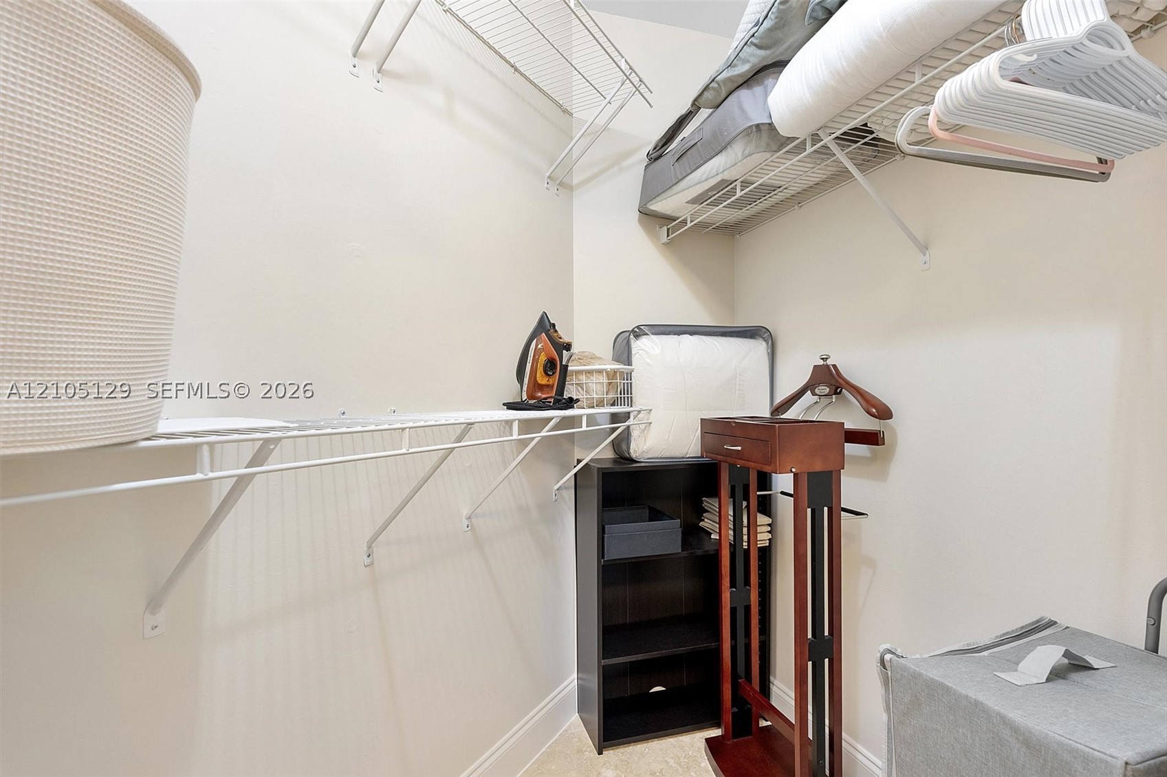 20000 E Country Club Dr #401, Aventura FL 33180
