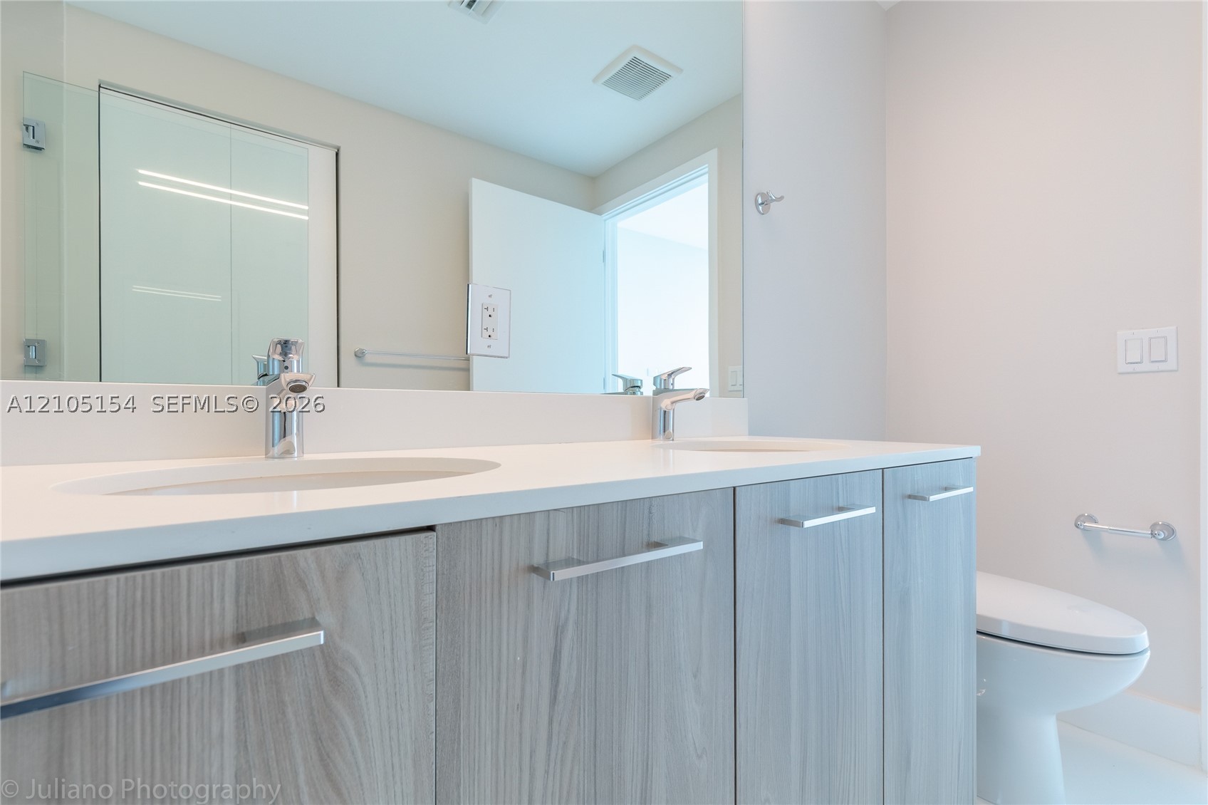 501 NE 31st St #3302, Miami FL 33137