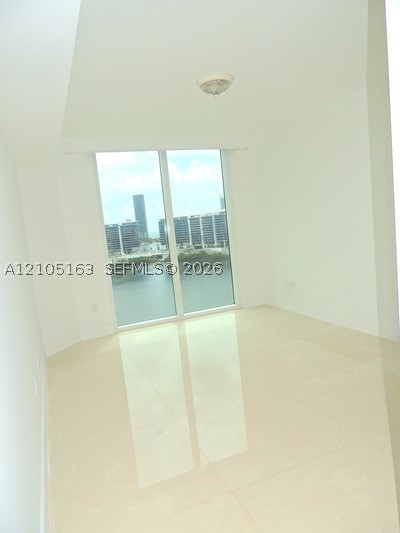 3301 NE 183rd St #1505, Aventura FL 33160
