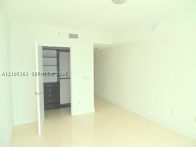 3301 NE 183rd St #1505, Aventura FL 33160