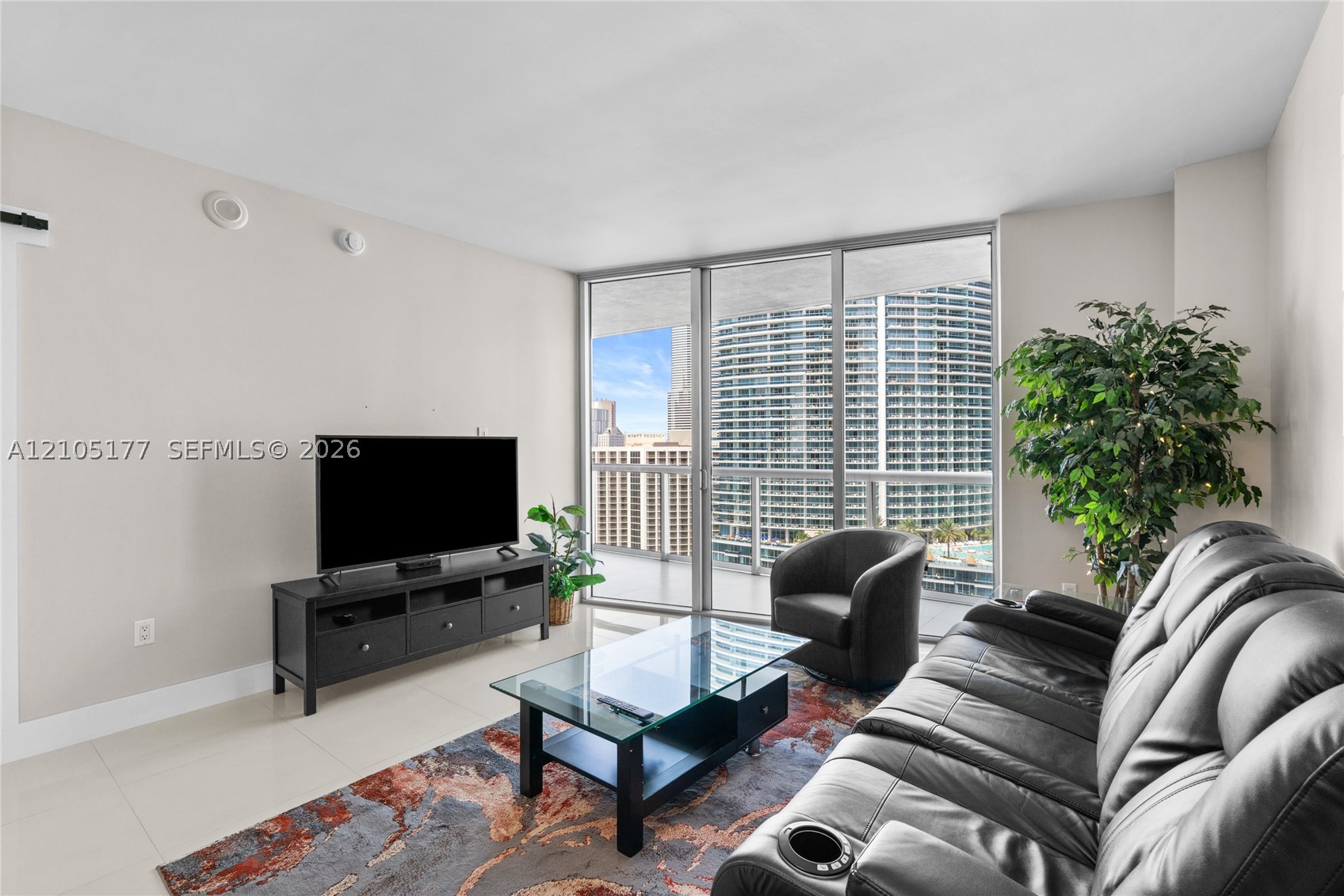 475 Brickell Ave #2414, Miami FL 33131