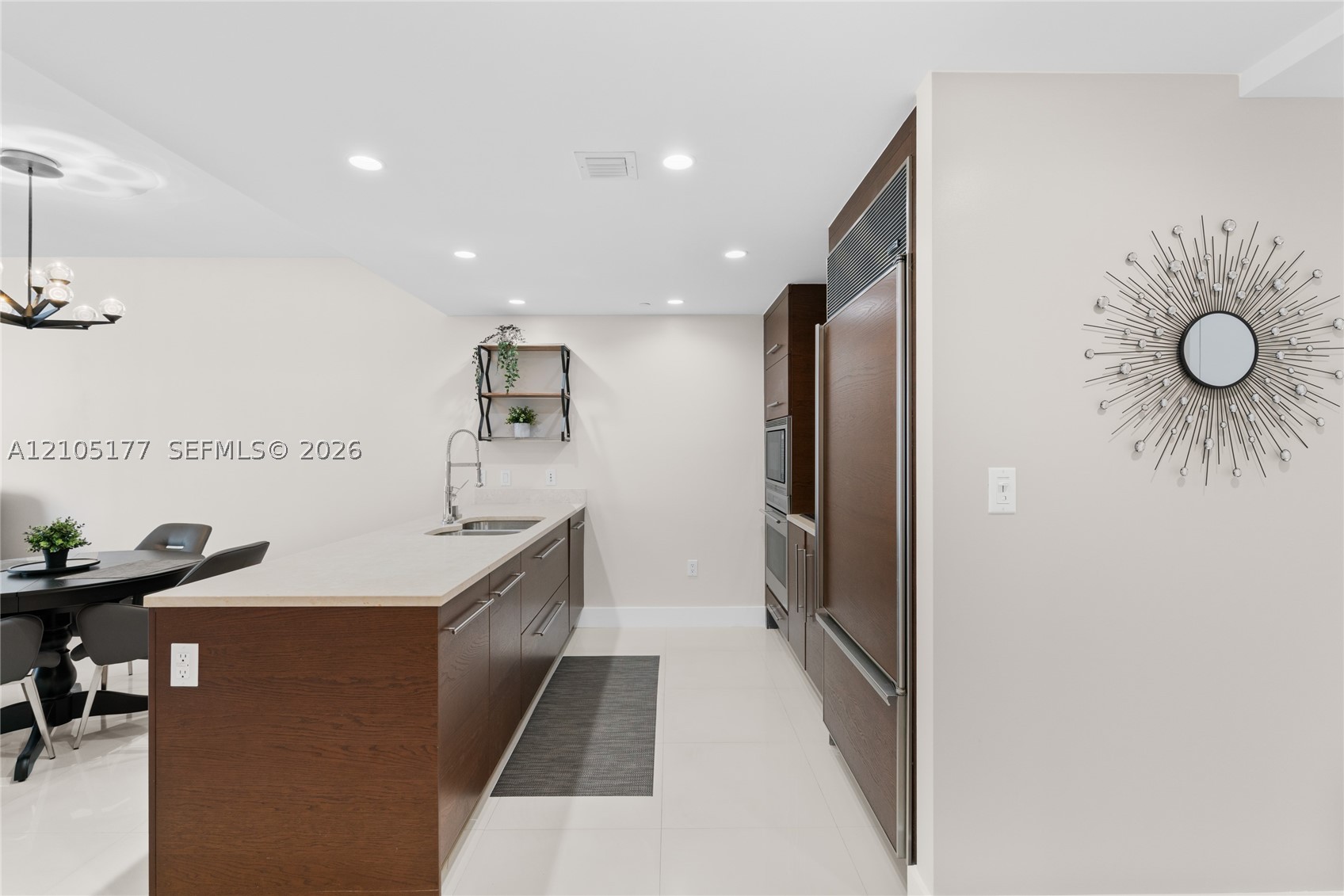 475 Brickell Ave #2414, Miami FL 33131