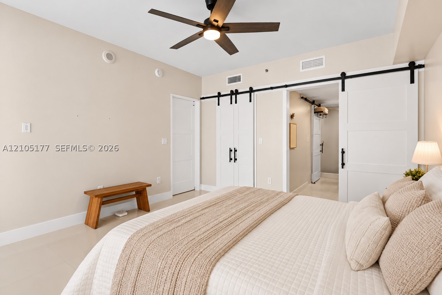 475 Brickell Ave #2414, Miami FL 33131