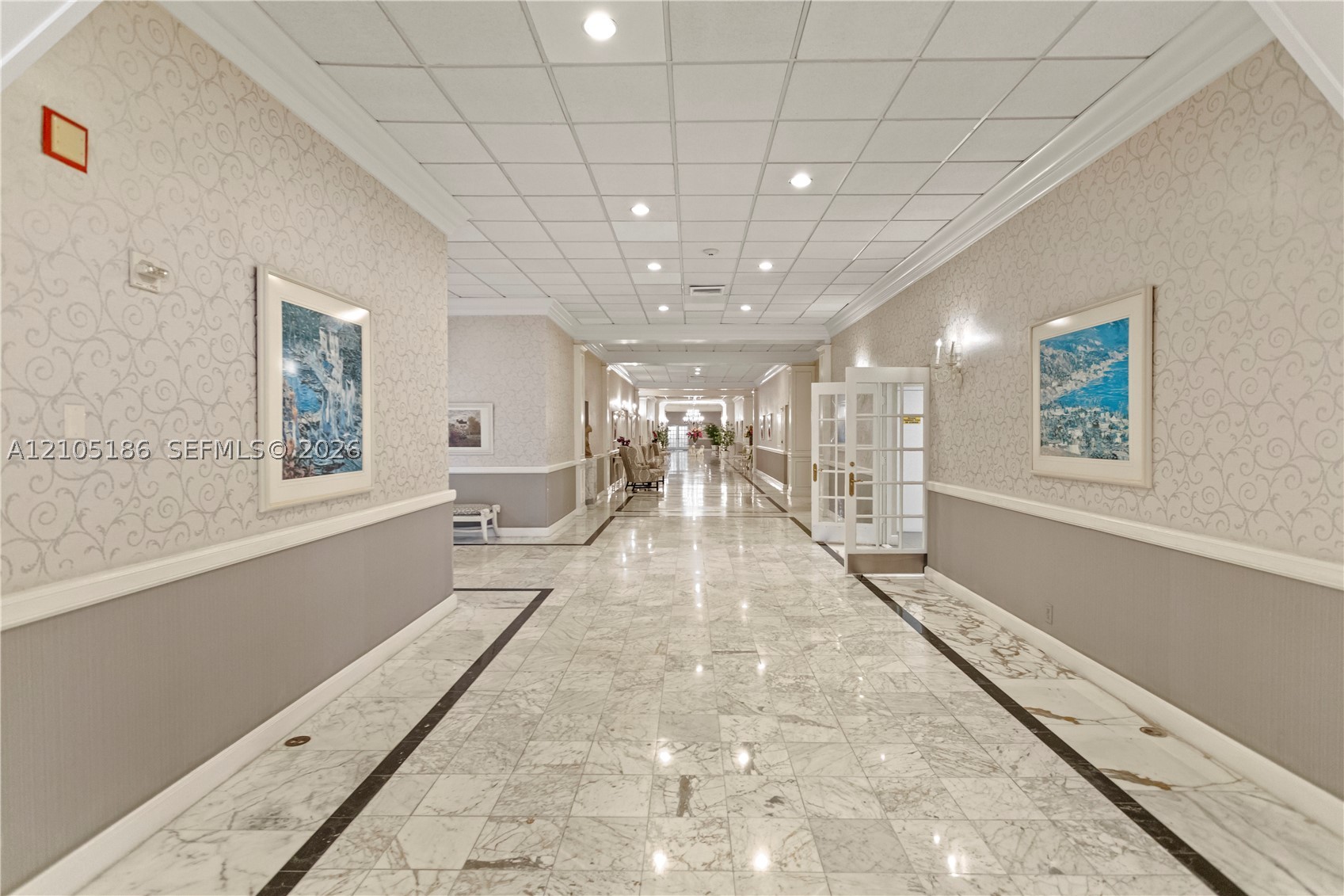 Hollywood FL 33019 - A12105186