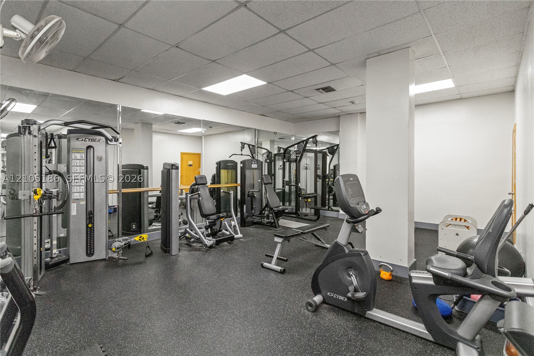 Hollywood FL 33019 - A12105186