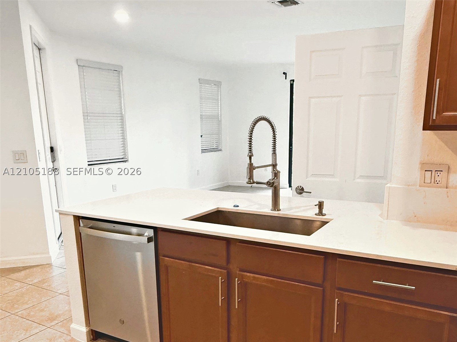6003 NW 56th Pl #6003, Tamarac FL 33319