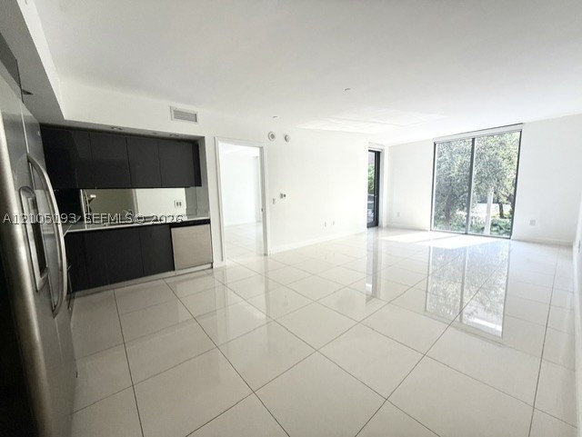 31 SE 6th St #307, Miami FL 33131