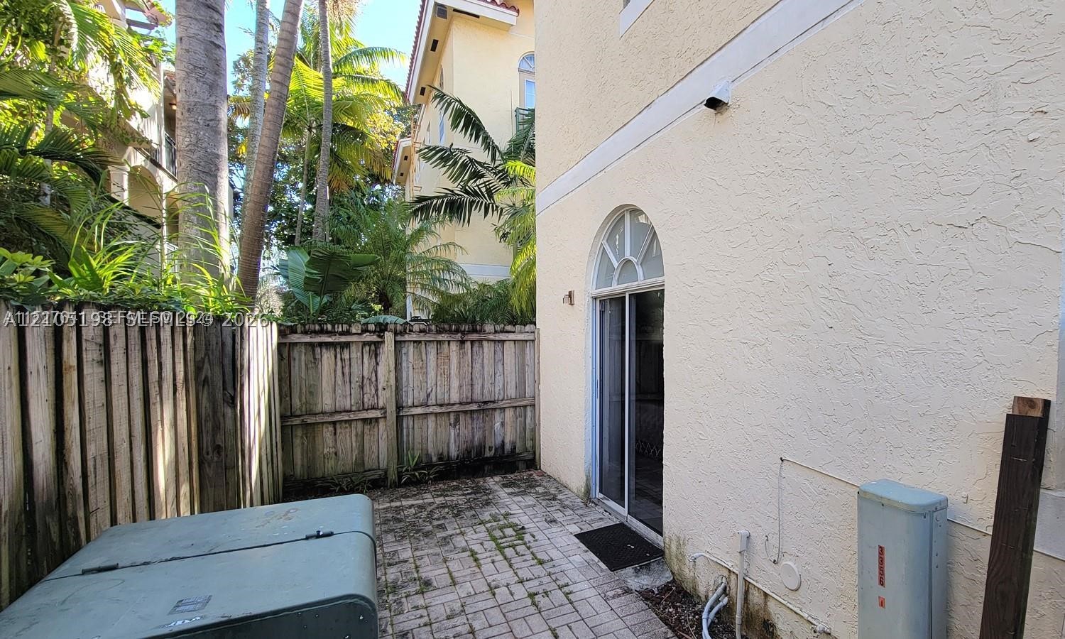 3356 Bird Ave #4, Miami FL 33133