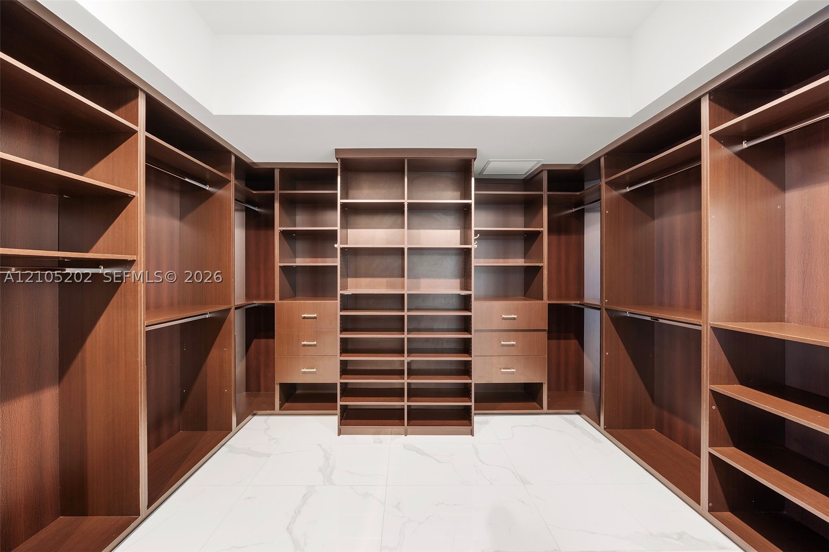 5000 Island Estates Dr #1106, Aventura FL 33160