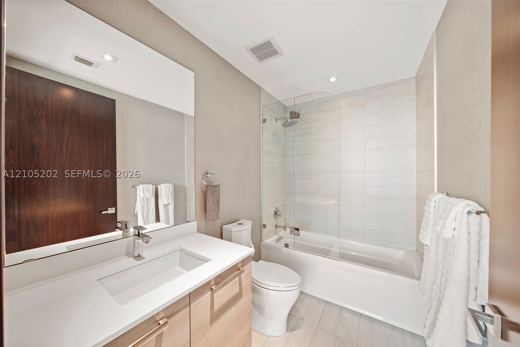 5000 Island Estates Dr #1106, Aventura FL 33160